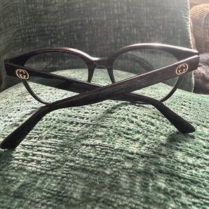 Black non prescription glasses